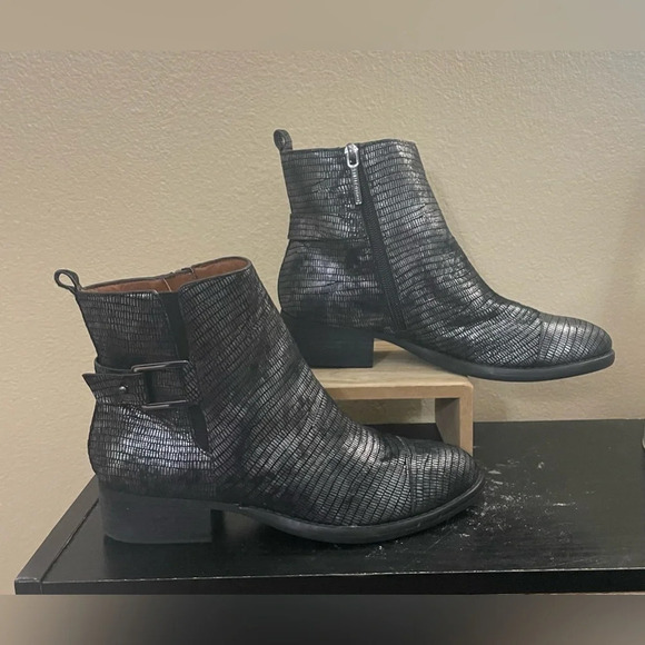 Donald Pliner Metallic Lizard Print Leather Boot Size 7 Goth Unique Rock - Picture 1 of 11